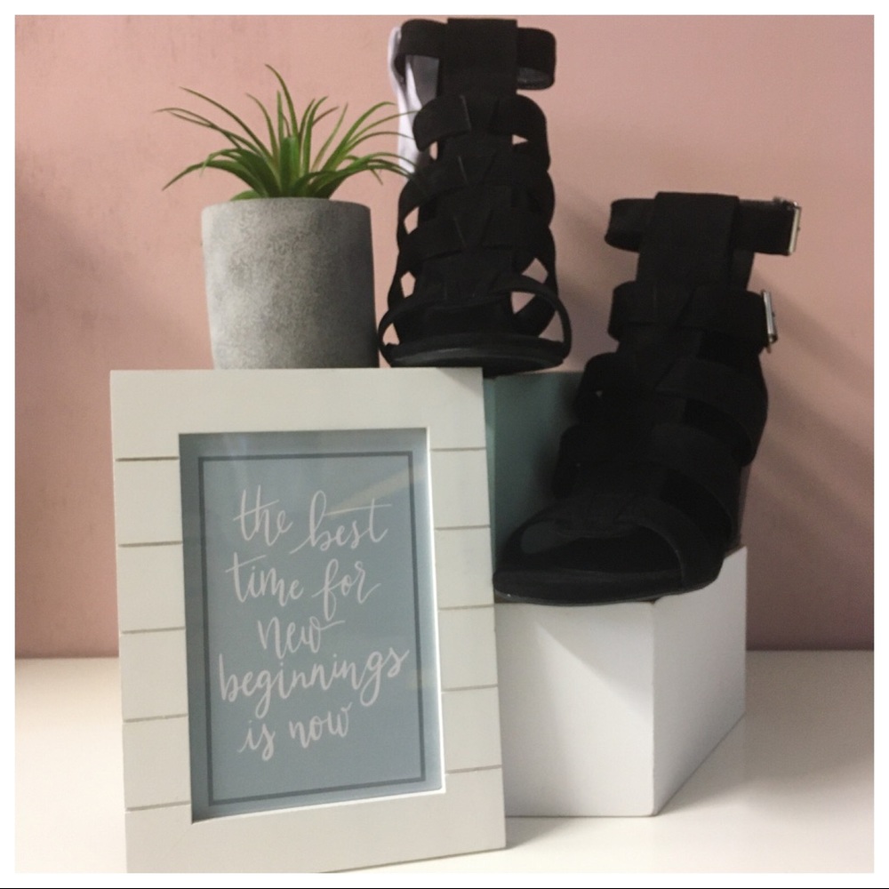 Forever 21 Black Caged Dress Sandals